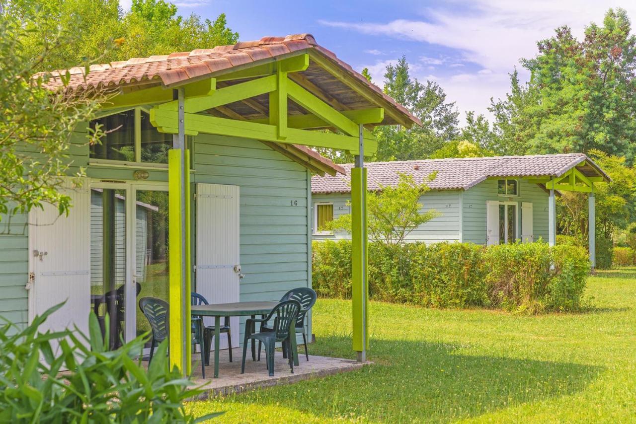 Lagrange Grand Bleu Vacances - Residence Port Lalande Castelmoron-sur-Lot Exteriör bild